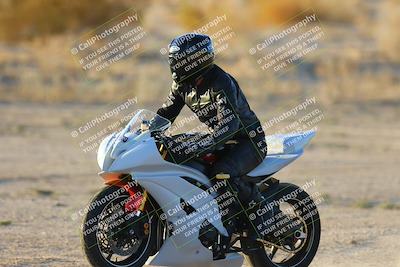 media/Oct-06-2024-Race Pace (Sun) [[d7d39ec7ad]]/1-Turn 10 (730am)/